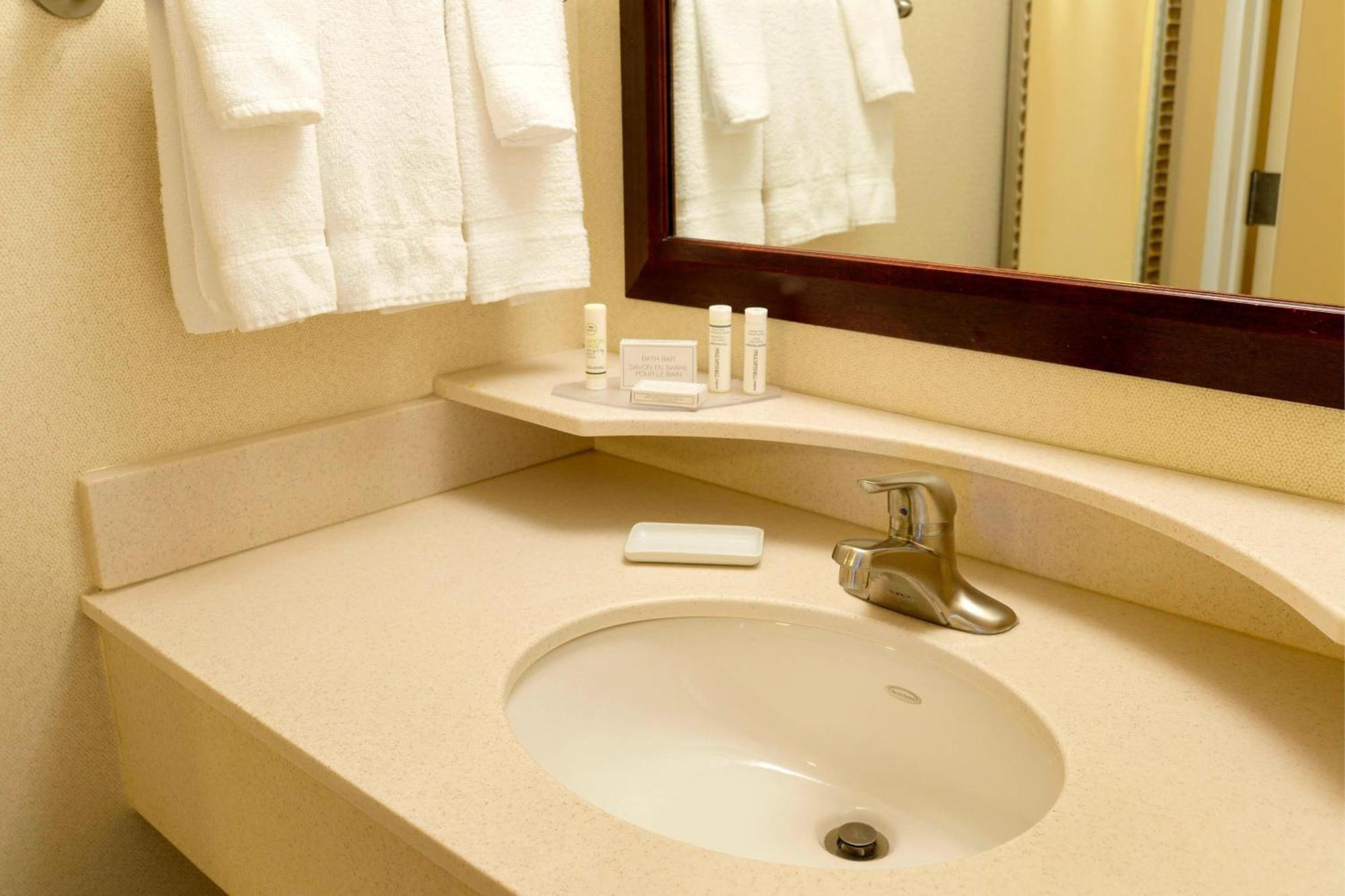 Springhill Suites Terre Haute Dış mekan fotoğraf